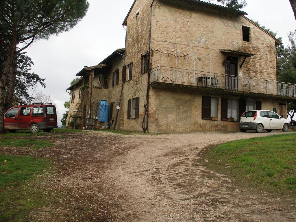 B&B Della Rosa Civitella D'Arna Eksteriør billede