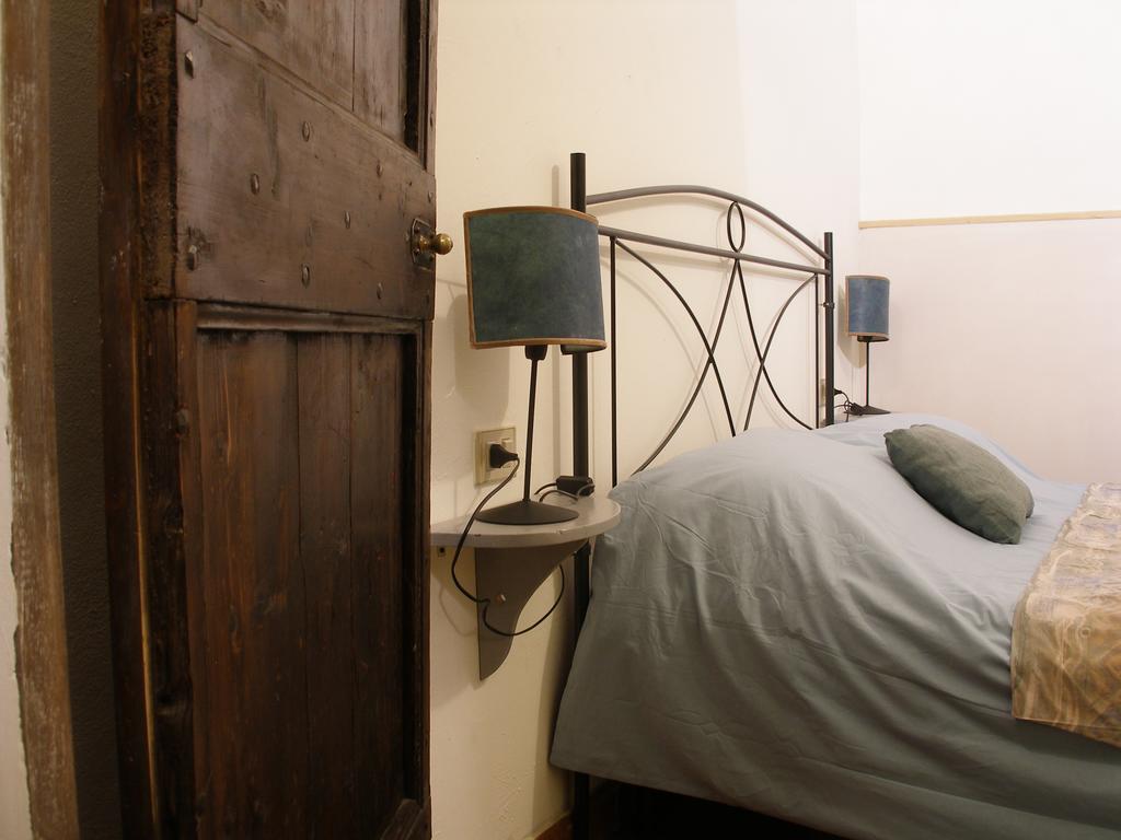 B&B Della Rosa Civitella D'Arna Eksteriør billede